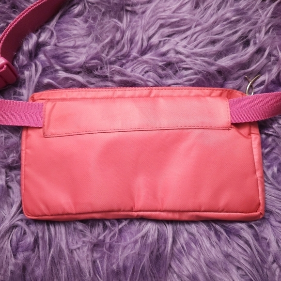 Hot Pink Breast Cancer Awareness Fanny Pack - Picture 6 of 6